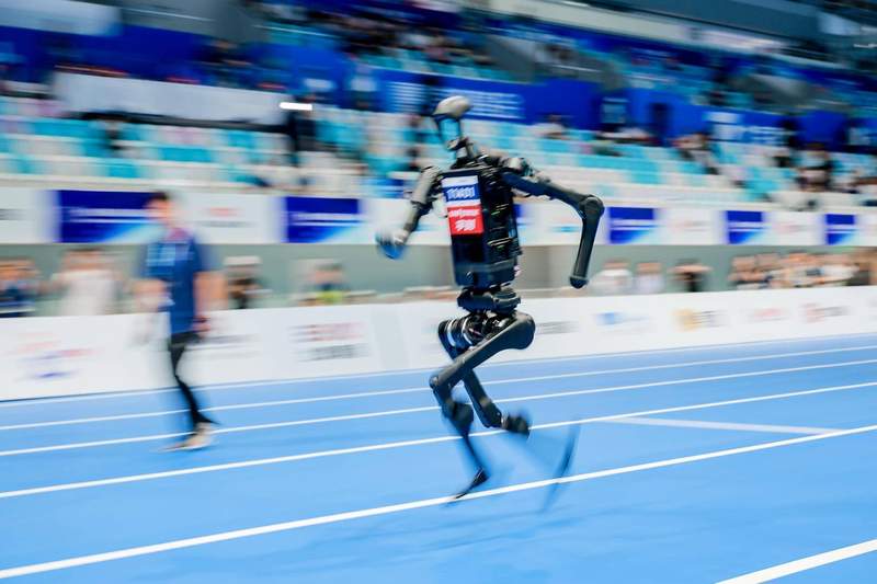 从运动突破到文化展现;宇树人形机器人,正加速重塑未来格局。 IT技术 从运动突破到文化展现;宇树人形机器人,正加速重塑未来格局。 IT技术 从运动突破到文化展现;宇树人形机器人,正加速重塑未来格局。 IT技术