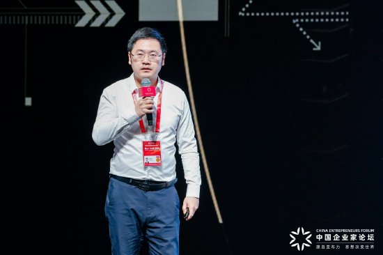 任化龙亚布力论坛演讲纪实:类脑计算融合灵巧手,助力具身智能突破关键瓶颈。 IT技术 任化龙亚布力论坛演讲纪实:类脑计算融合灵巧手,助力具身智能突破关键瓶颈。 IT技术