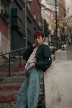 油价持续攀升,能源部长赖特透露应对策略;政府倾向投放更多柴油,维护市场稳定。 股票财经 油价持续攀升,能源部长赖特透露应对策略;政府倾向投放更多柴油,维护市场稳定。 股票财经