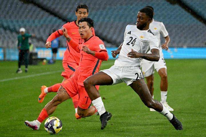 战术利器全剖析:国足半场领先背后的数据逻辑 体育新闻