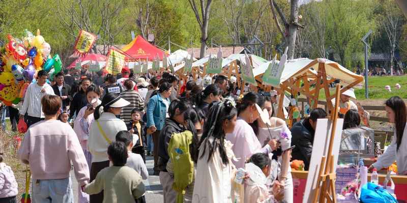  沉浸式民俗体验：模块化运营与文旅消费场景的深度耦合机制 IT技术