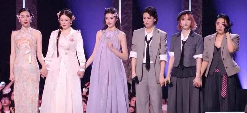  那个被规则辜负的姐姐，让我看到了49岁最体面的活法 情感心理