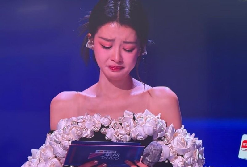  那个被规则辜负的姐姐，让我看到了49岁最体面的活法 情感心理